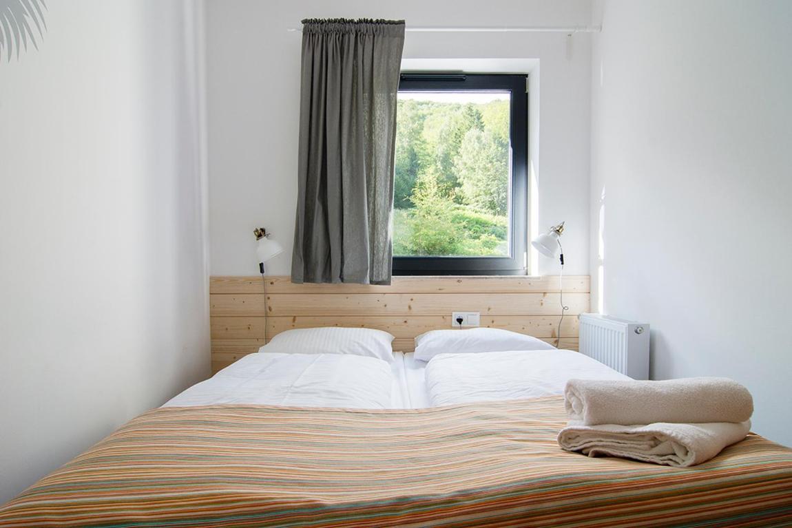 Wellness Apartamenty Zloty Widok Щирк Екстер'єр фото