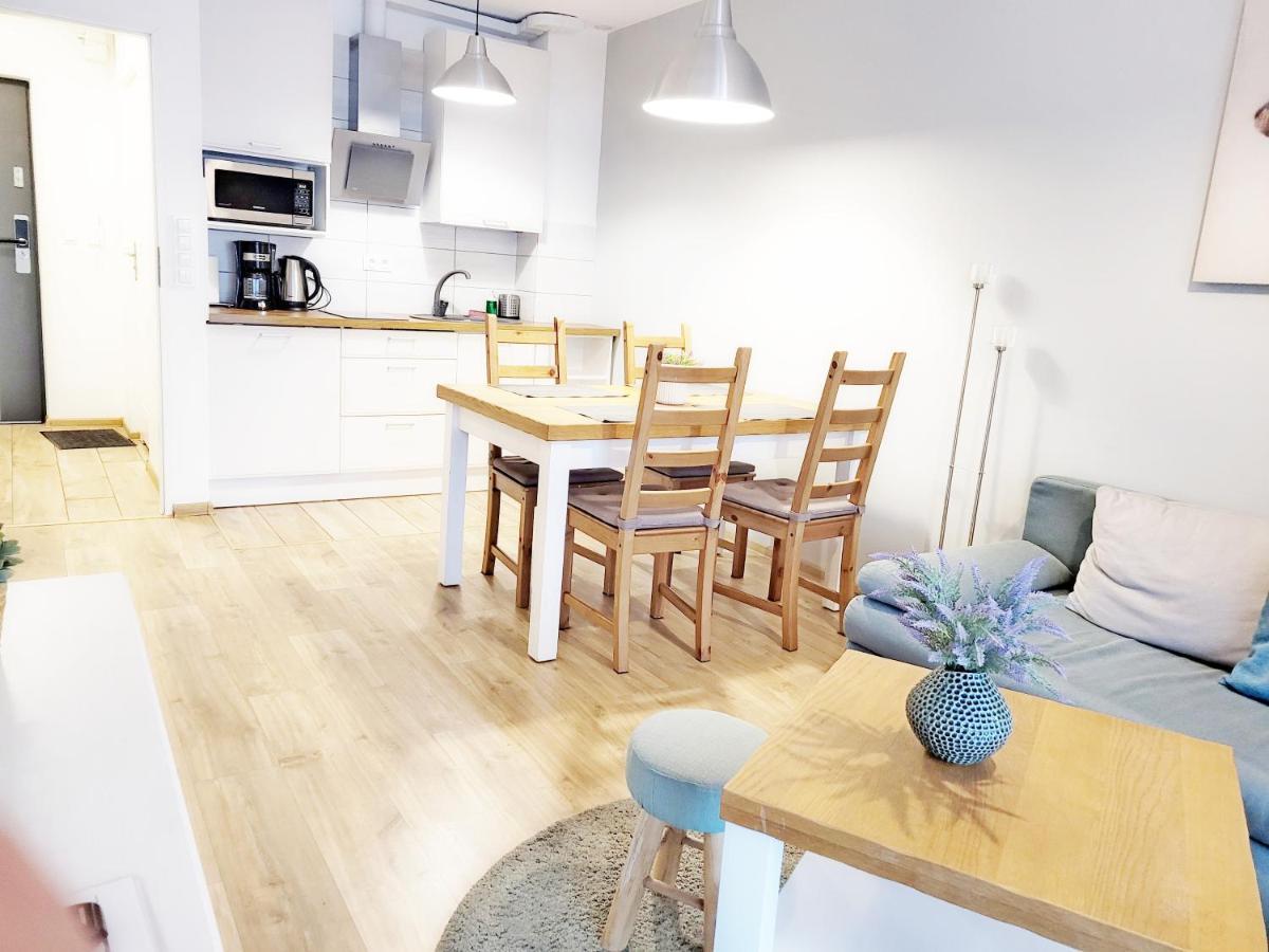 Wellness Apartamenty Zloty Widok Щирк Екстер'єр фото