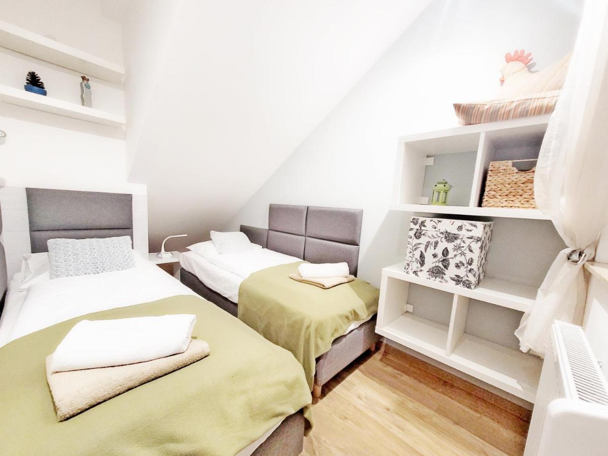 Wellness Apartamenty Zloty Widok Щирк Екстер'єр фото